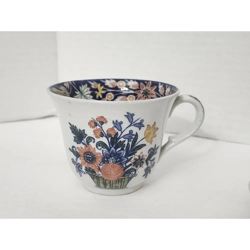 Wedgwood Etruria England Poterat Teacup Saucer Set 1920s Floral Basket